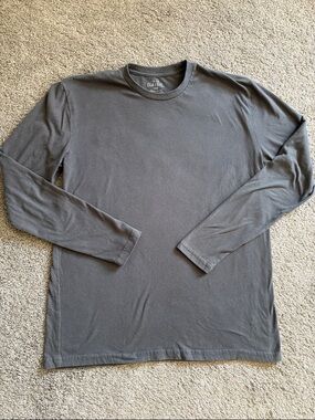 Men's Long-Sleeve Crewneck Shirt - Charcoal Gray